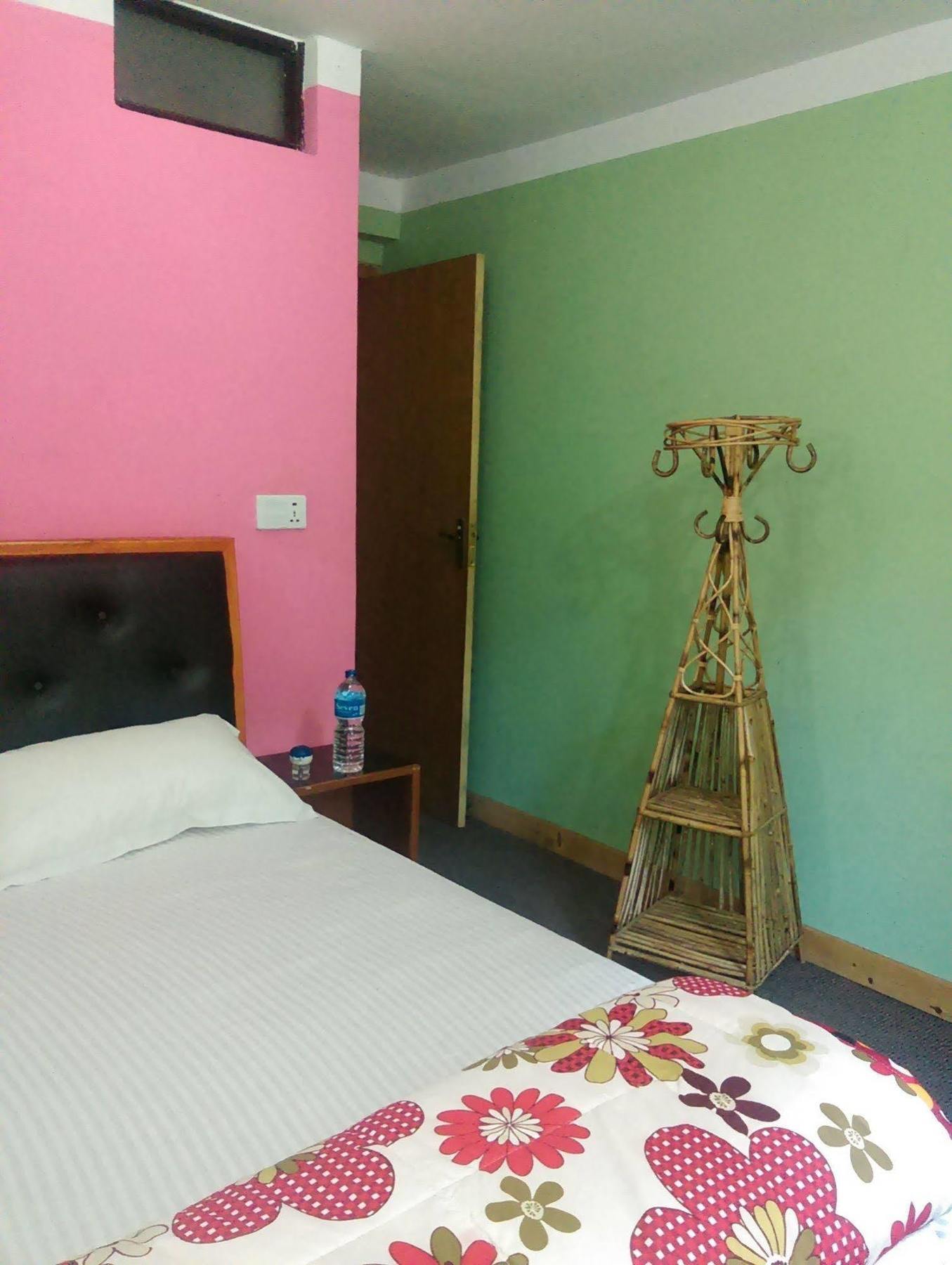Mountain Guest House Bhatgoan Zewnętrze zdjęcie